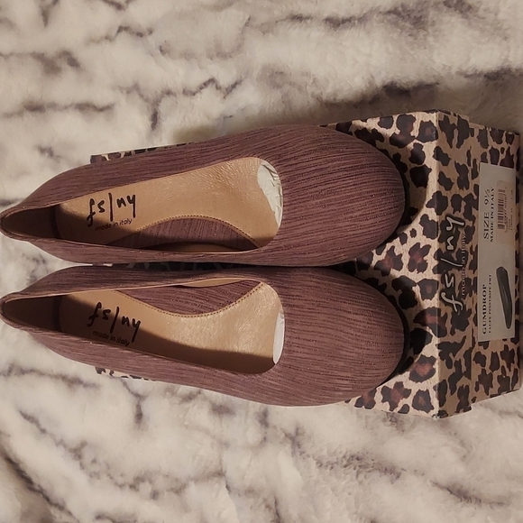 French Sole Gumdrop Canvas Wedge - Picture 5 of 12